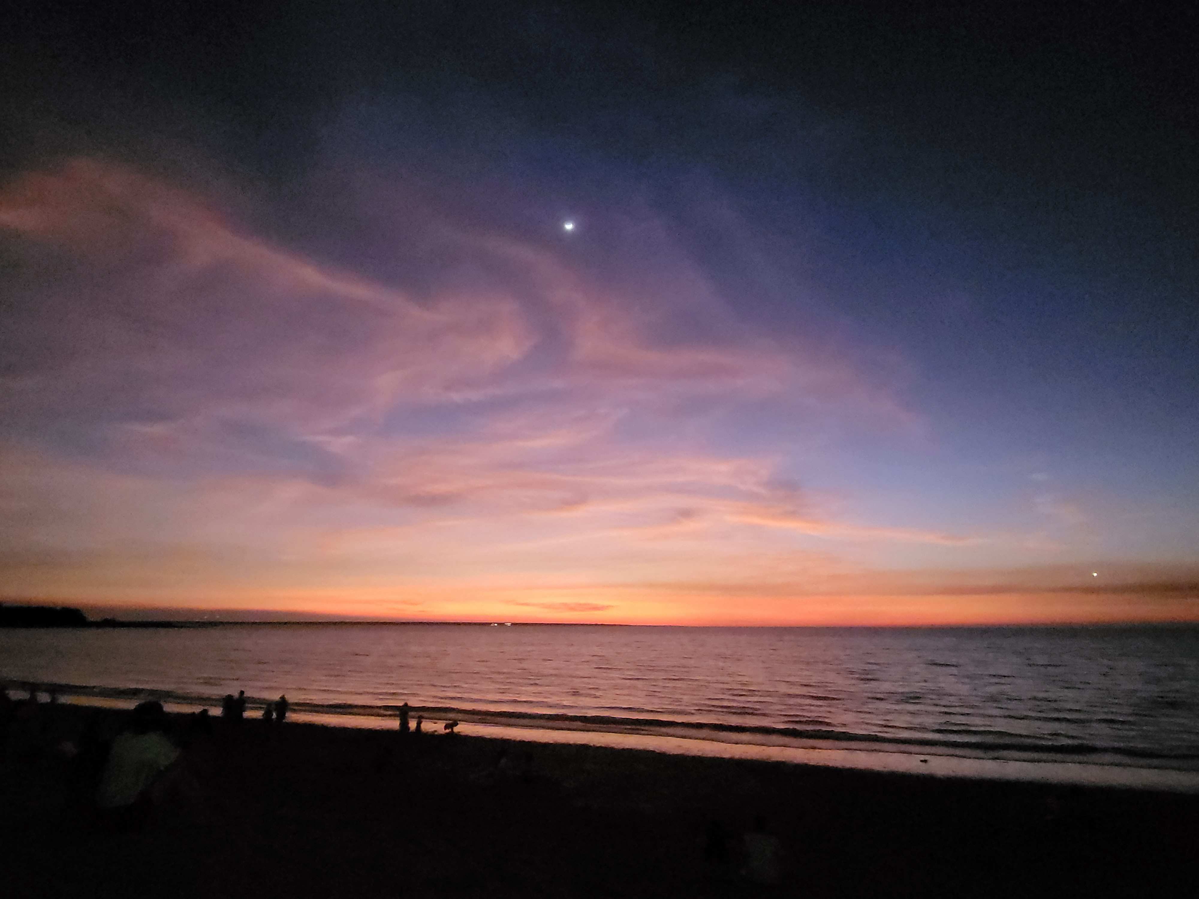 Entry from Andrew C - Mindil Beach sunset Darwin NT